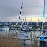 Casa vacanze Mooie Wellness Woning Aan Het Water Vp074