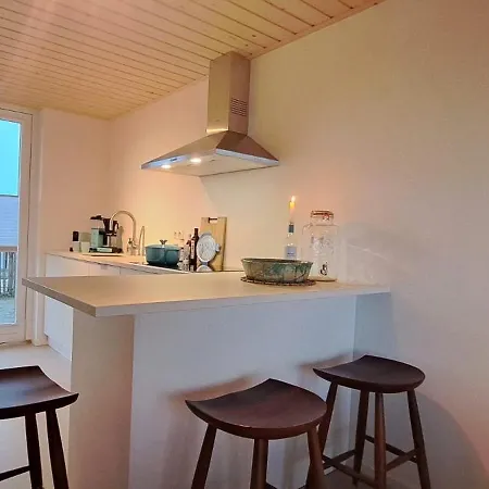 Сasa de vacaciones Mooie Watervilla Met Hottub En Sauna Vp074 Wieringerwerf