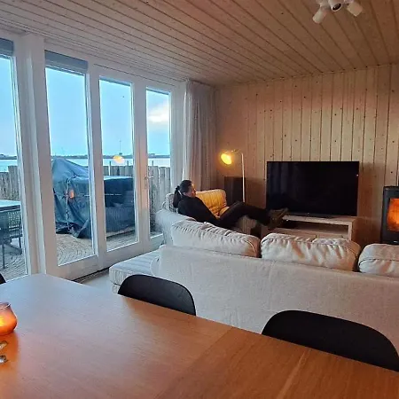 Mooie Watervilla Met Hottub En Sauna Vp074 Wieringerwerf