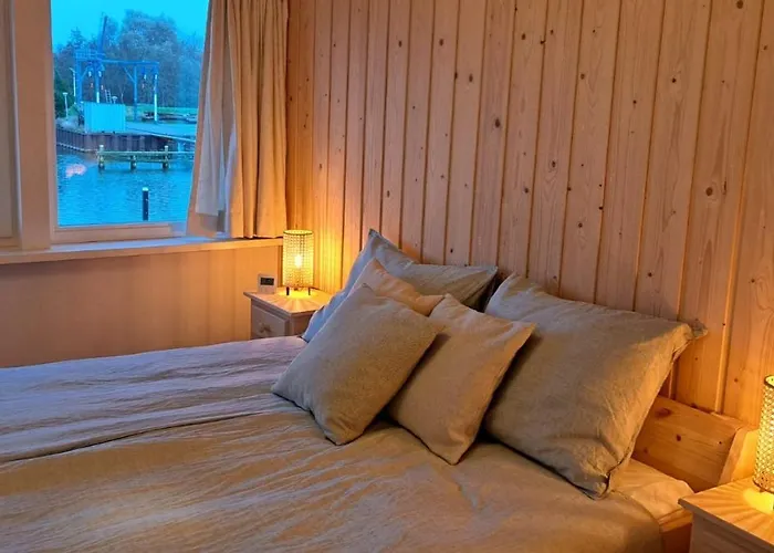 Tatil Evi Mooie Wellness Woning Aan Het Water Vp074