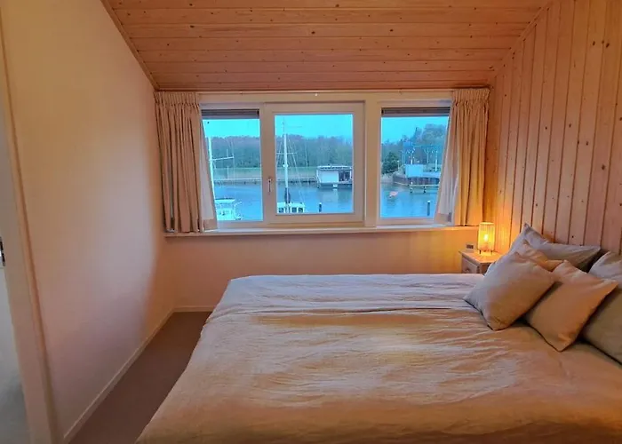 Mooie Wellness Woning Aan Het Water Vp074 Tatil Evi *