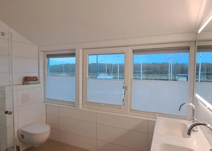 Mooie Wellness Woning Aan Het Water Vp074 Wieringerwerf